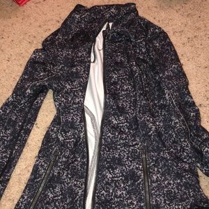 Lululemon jacket